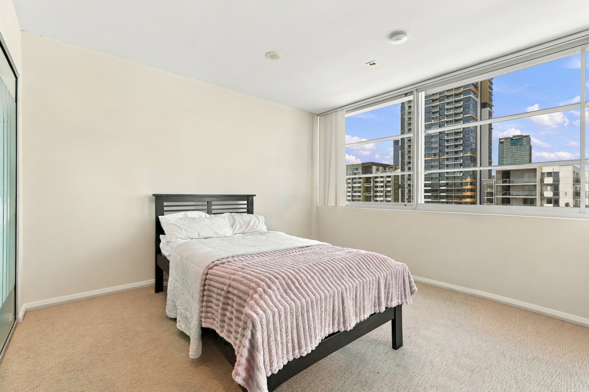 605/43a Peel Street — photo 11 of 27