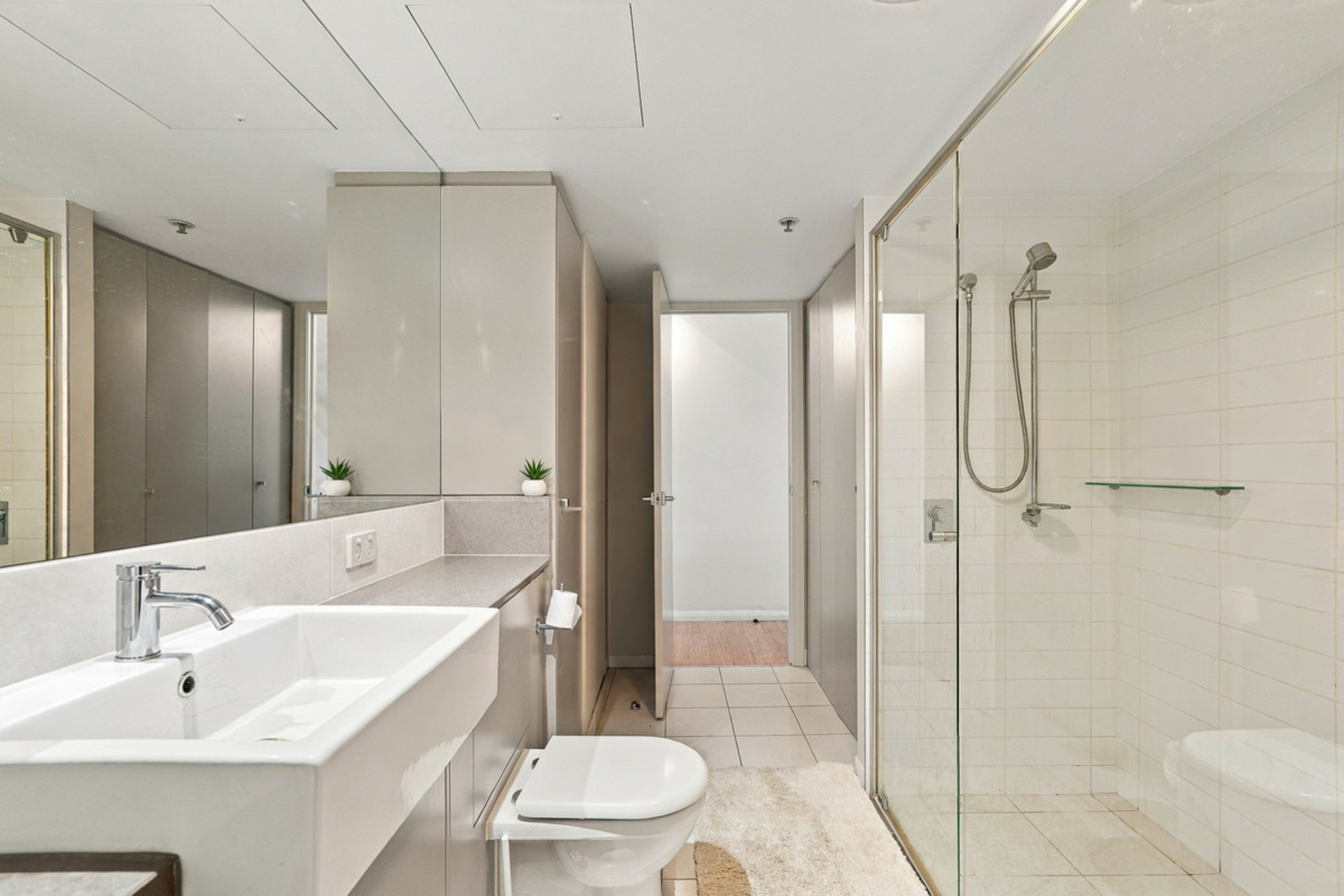 605/43a Peel Street — photo 19 of 27