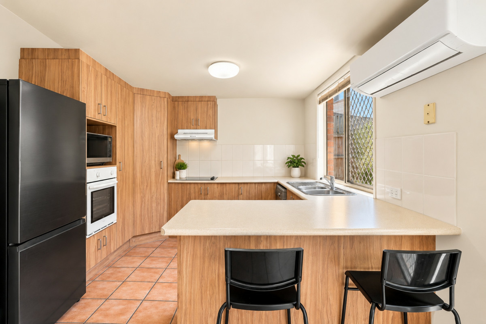 21/8 Manor Street — photo 4 of 29