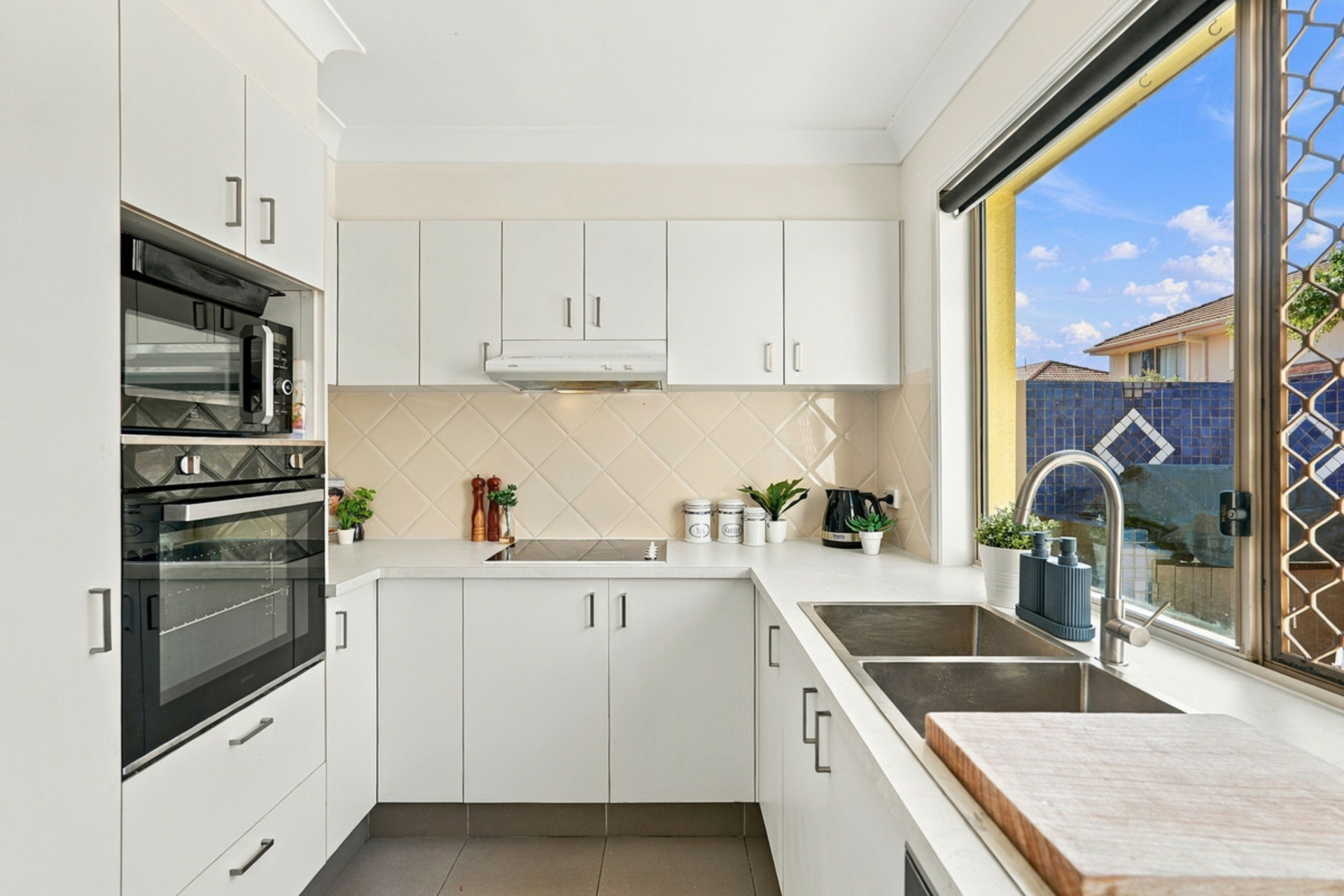 71/5 Arkose Street — photo 7 of 29