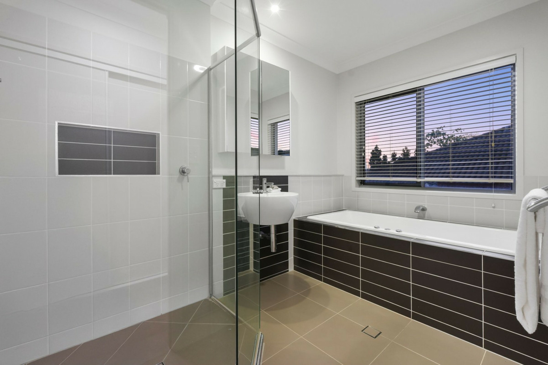41 Keith Street — photo 13 of 21