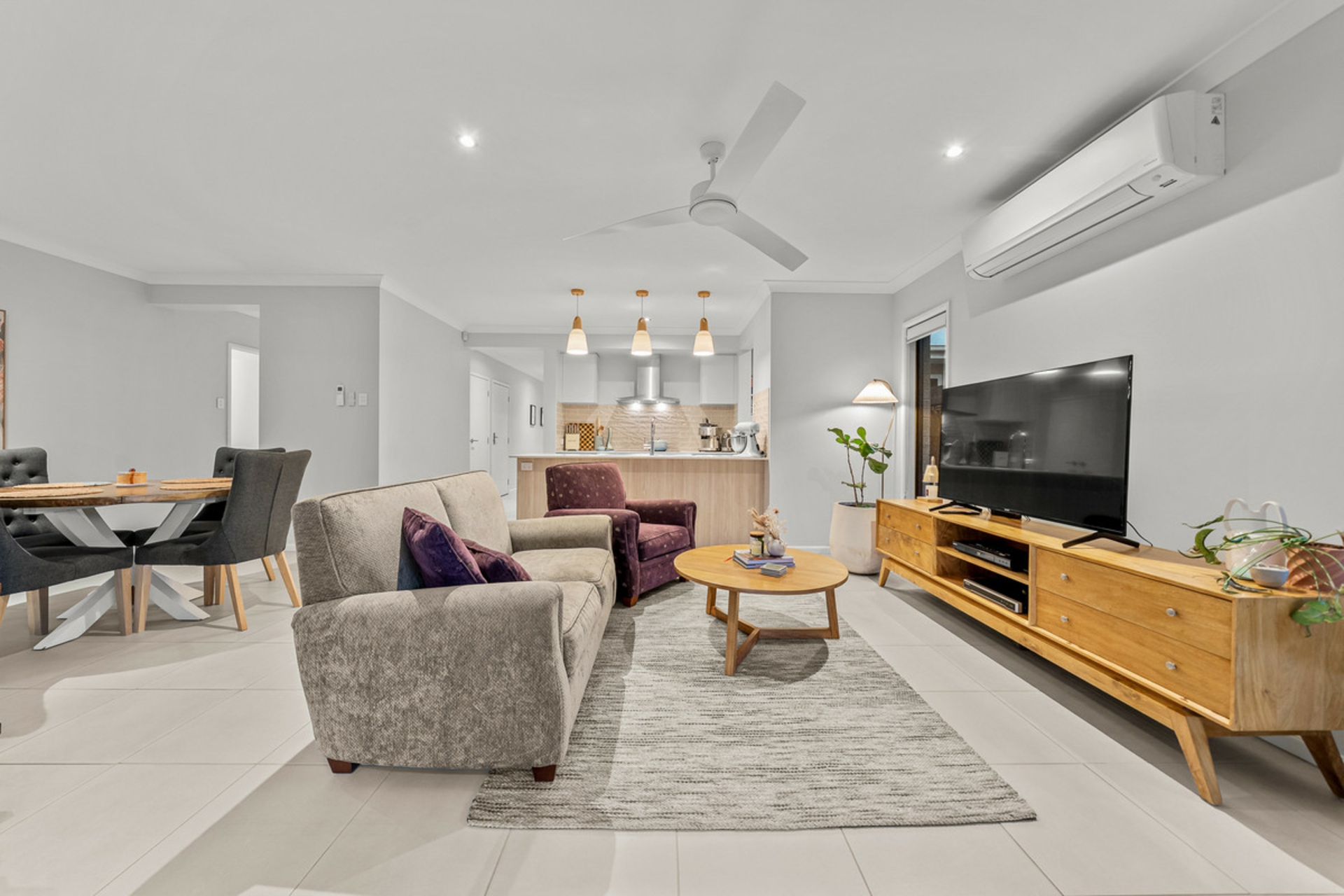 37 Ferdinando Street — photo 3 of 27