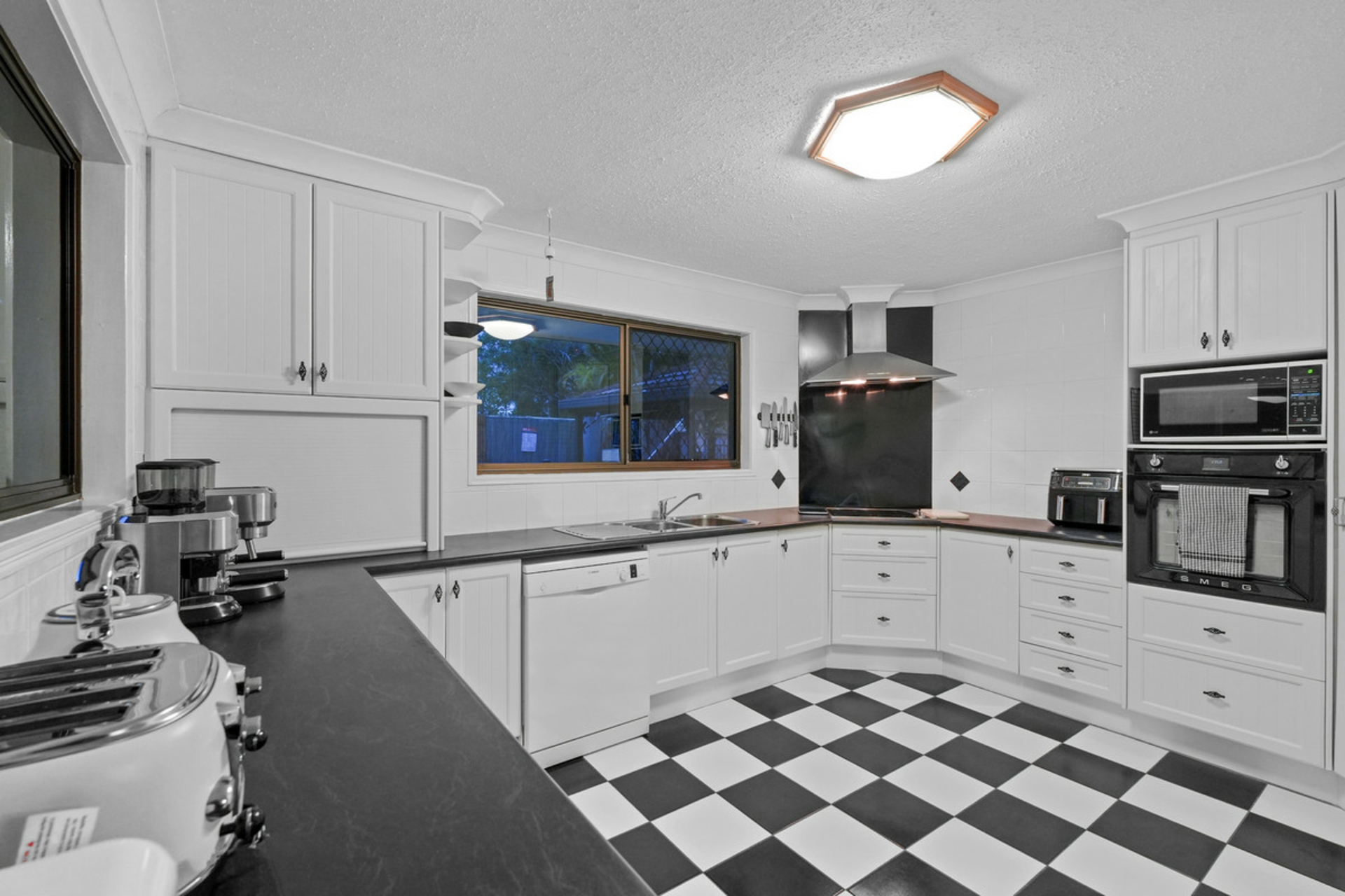 1 La Senda Court — photo 14 of 28