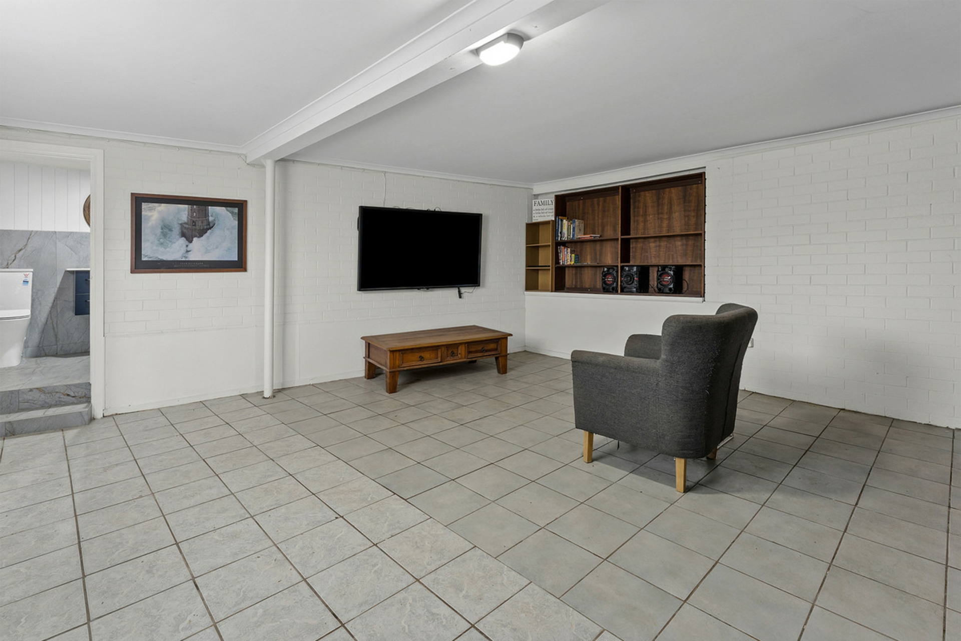 14 Taroom Street — photo 9 of 22