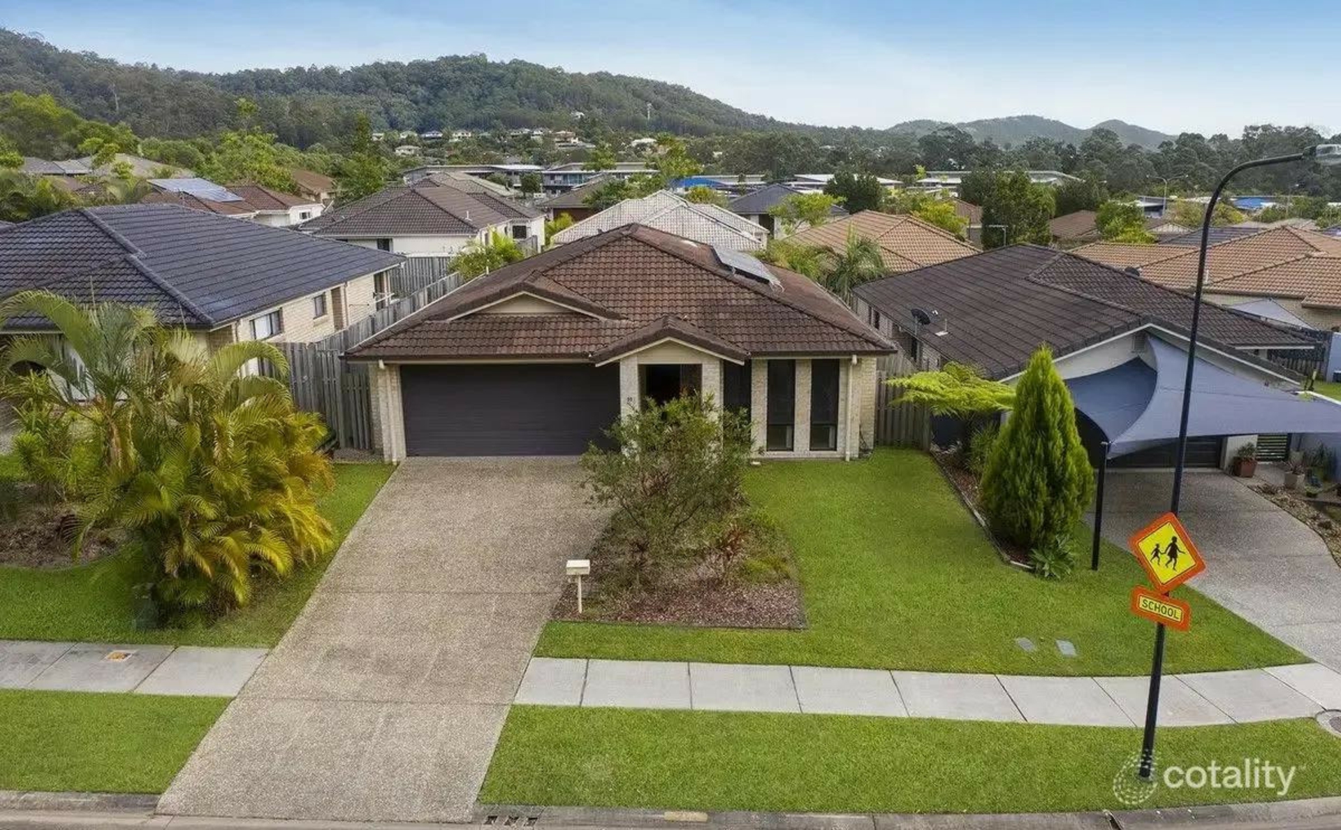 29 Shoalhaven Avenue — photo from LJ Hooker Property Partners