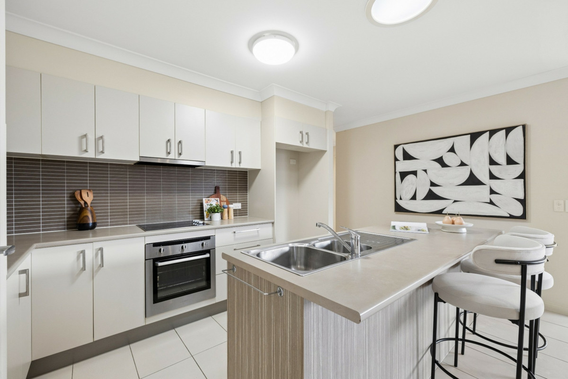 29 Shoalhaven Avenue — photo 5 of 26