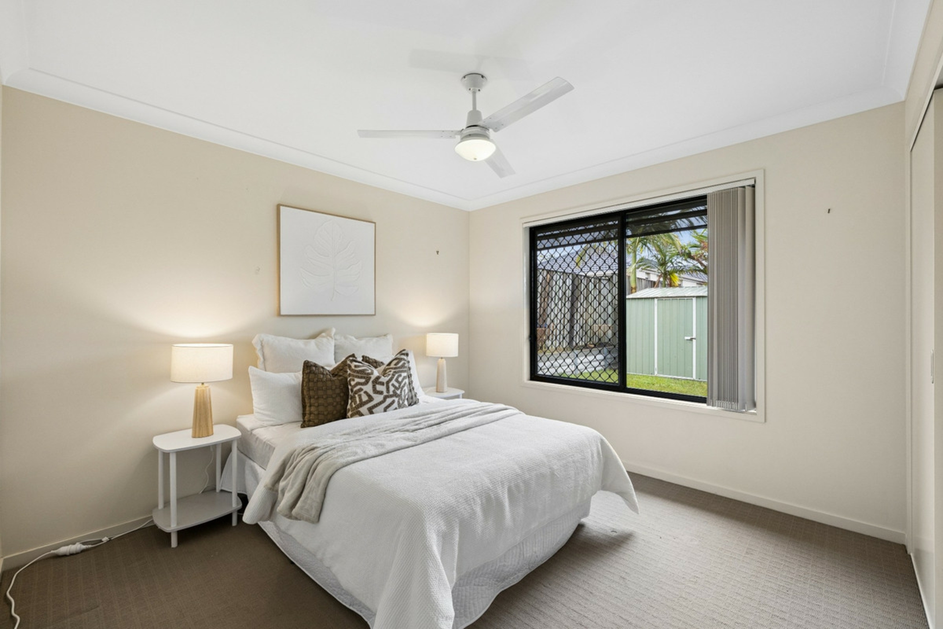 29 Shoalhaven Avenue — photo 10 of 26