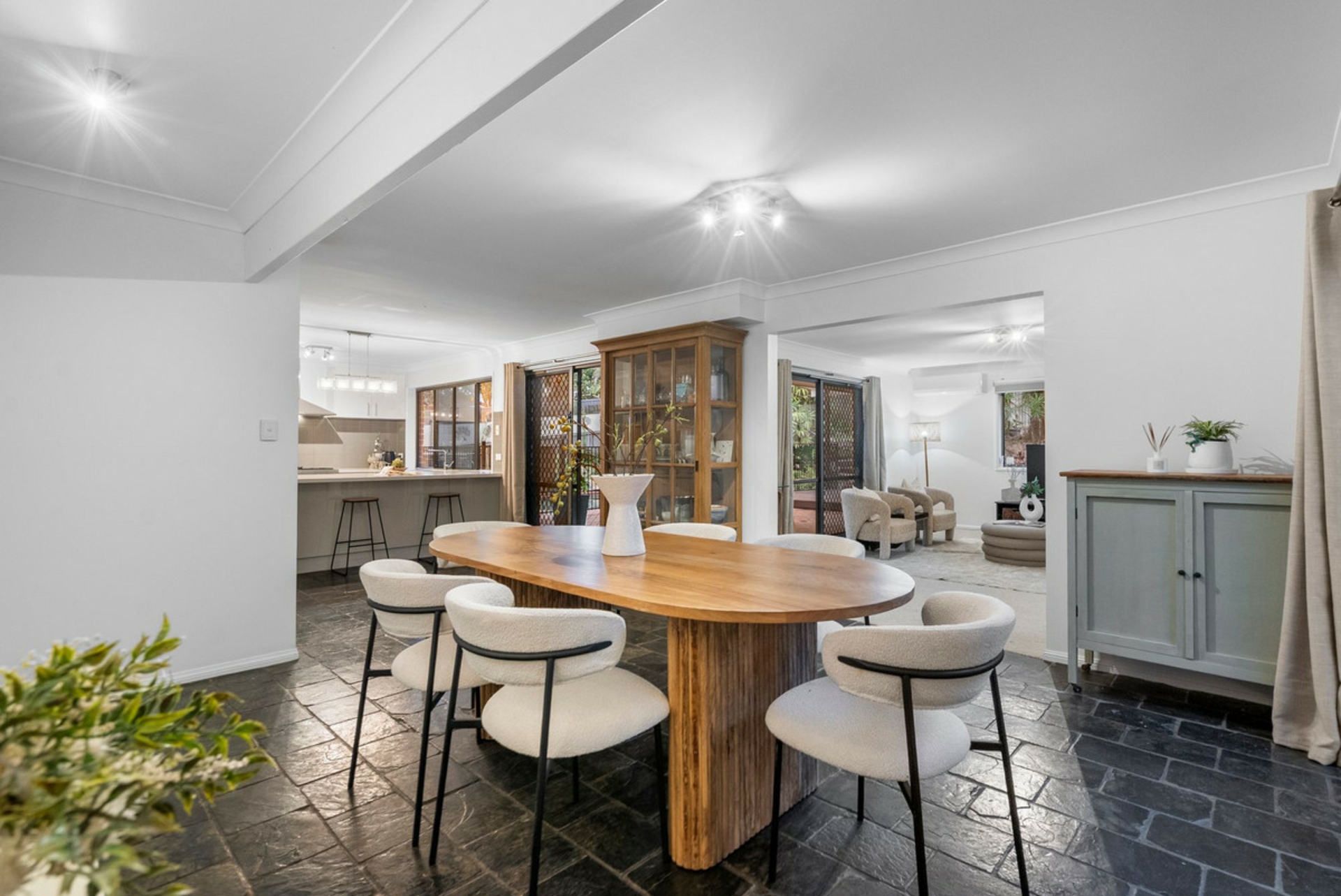 451 Broadwater Road — photo 5 of 26
