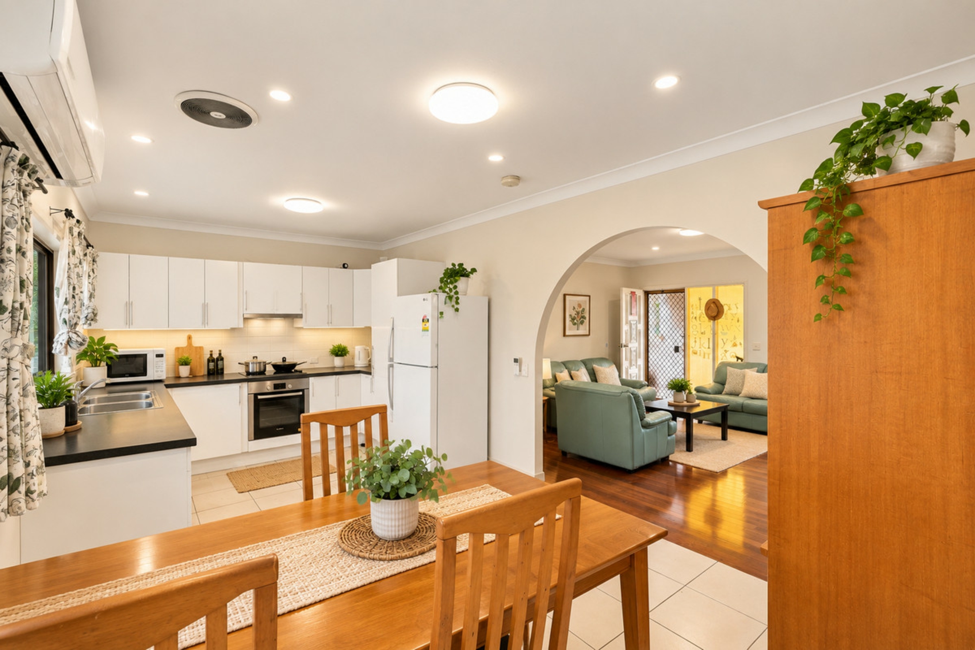 13 Heathfield Street — photo 7 of 30