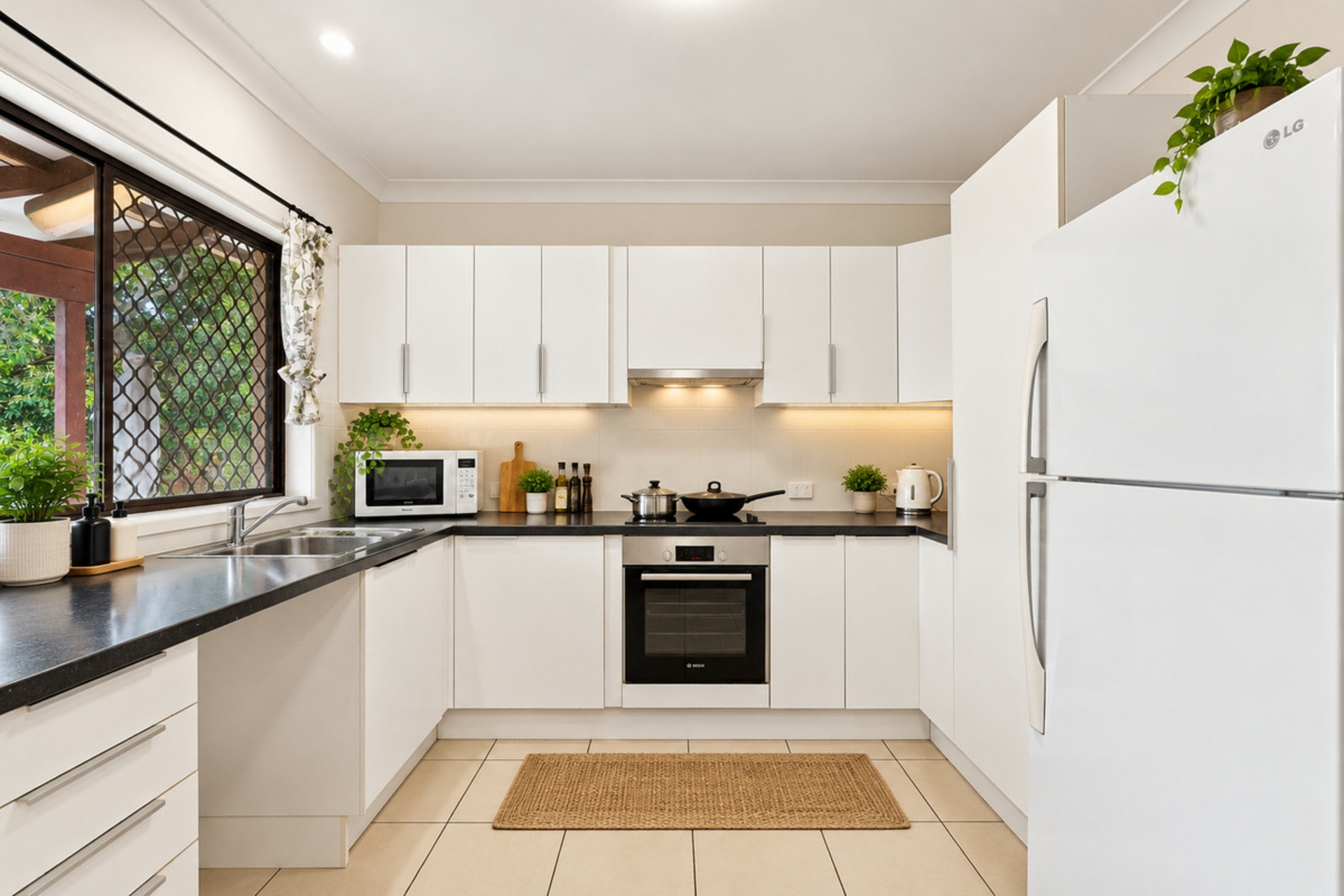13 Heathfield Street — photo 9 of 30