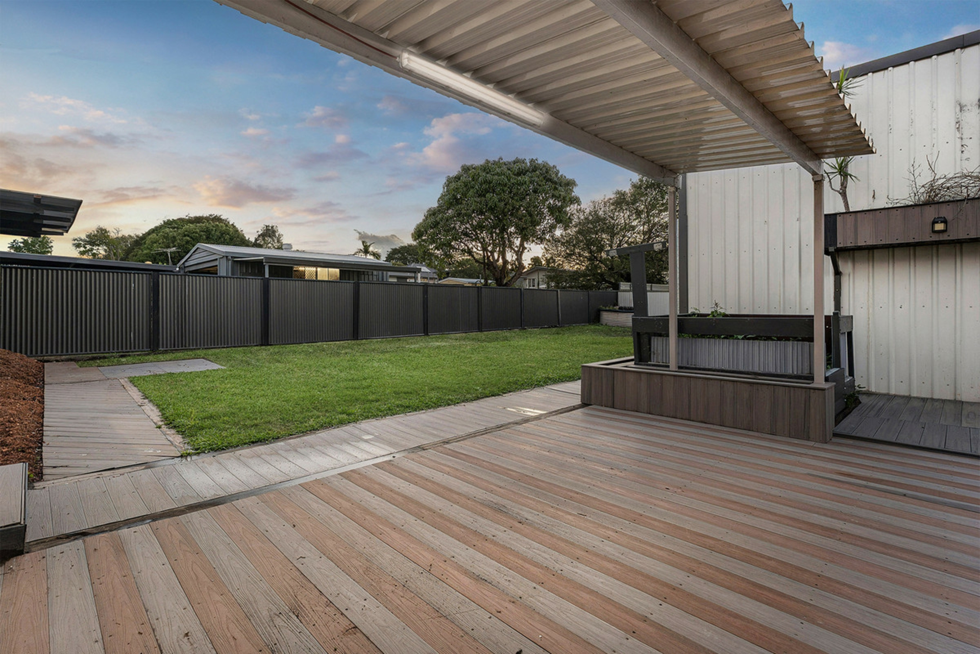 17 Hodel Street — photo 16 of 22