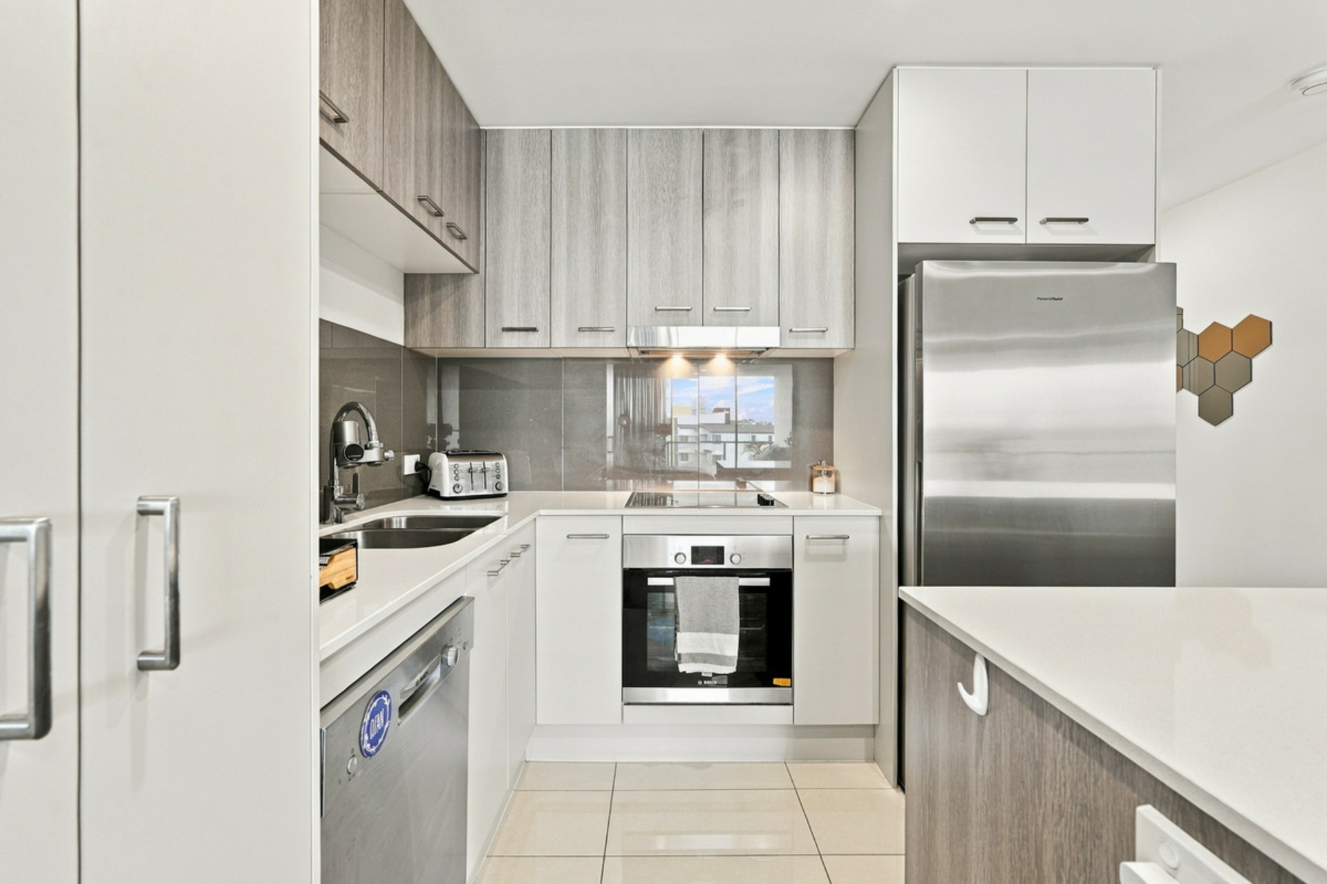 173/54 Slobodian Avenue — photo 6 of 28