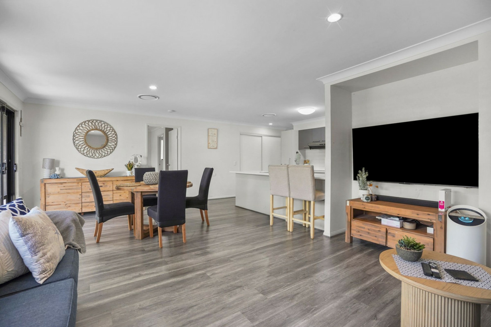 34/46 Hamish Street — photo 3 of 12