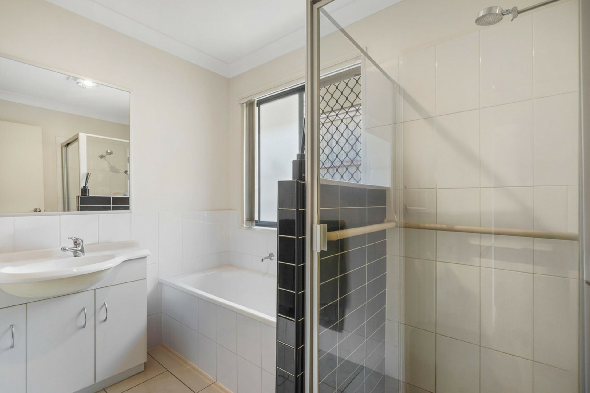 34/46 Hamish Street — photo 11 of 12