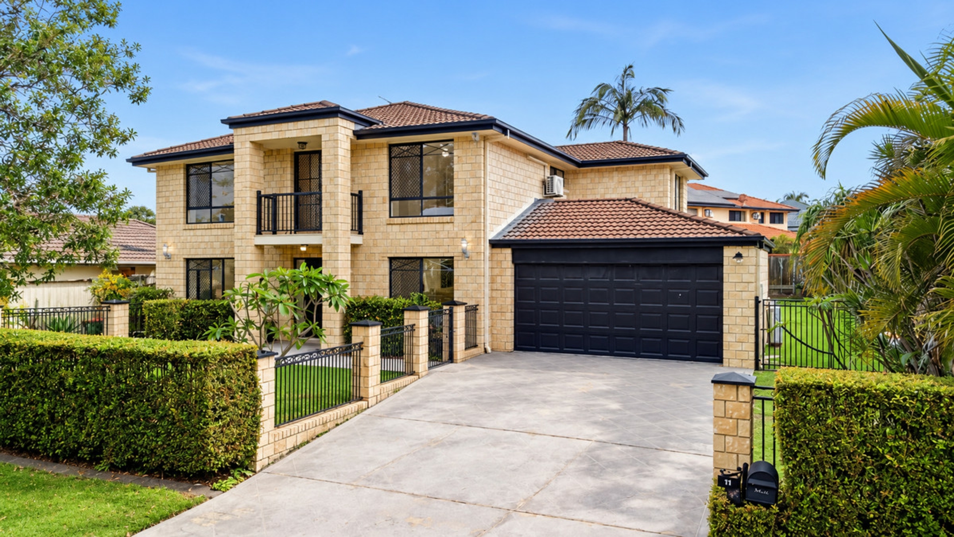 11 Cocoparra Crescent — photo from LJ Hooker Property Partners