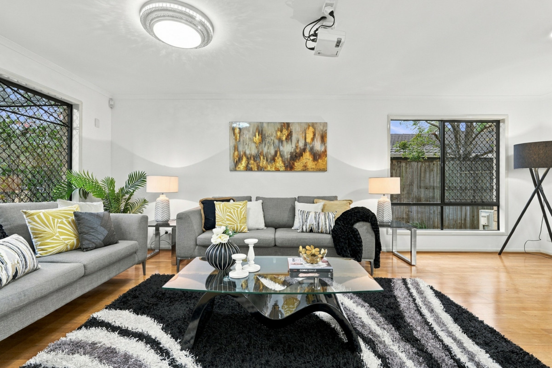 11 Cocoparra Crescent — photo 4 of 30