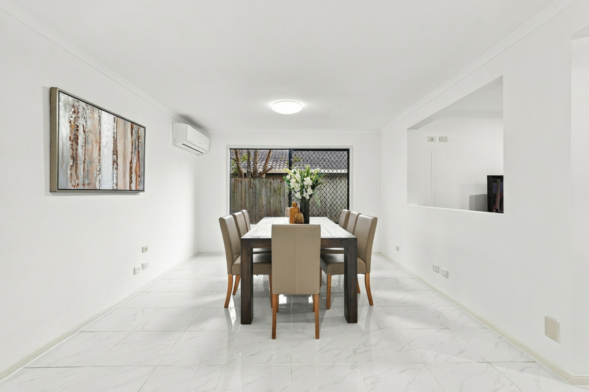 11 Cocoparra Crescent — photo 10 of 30