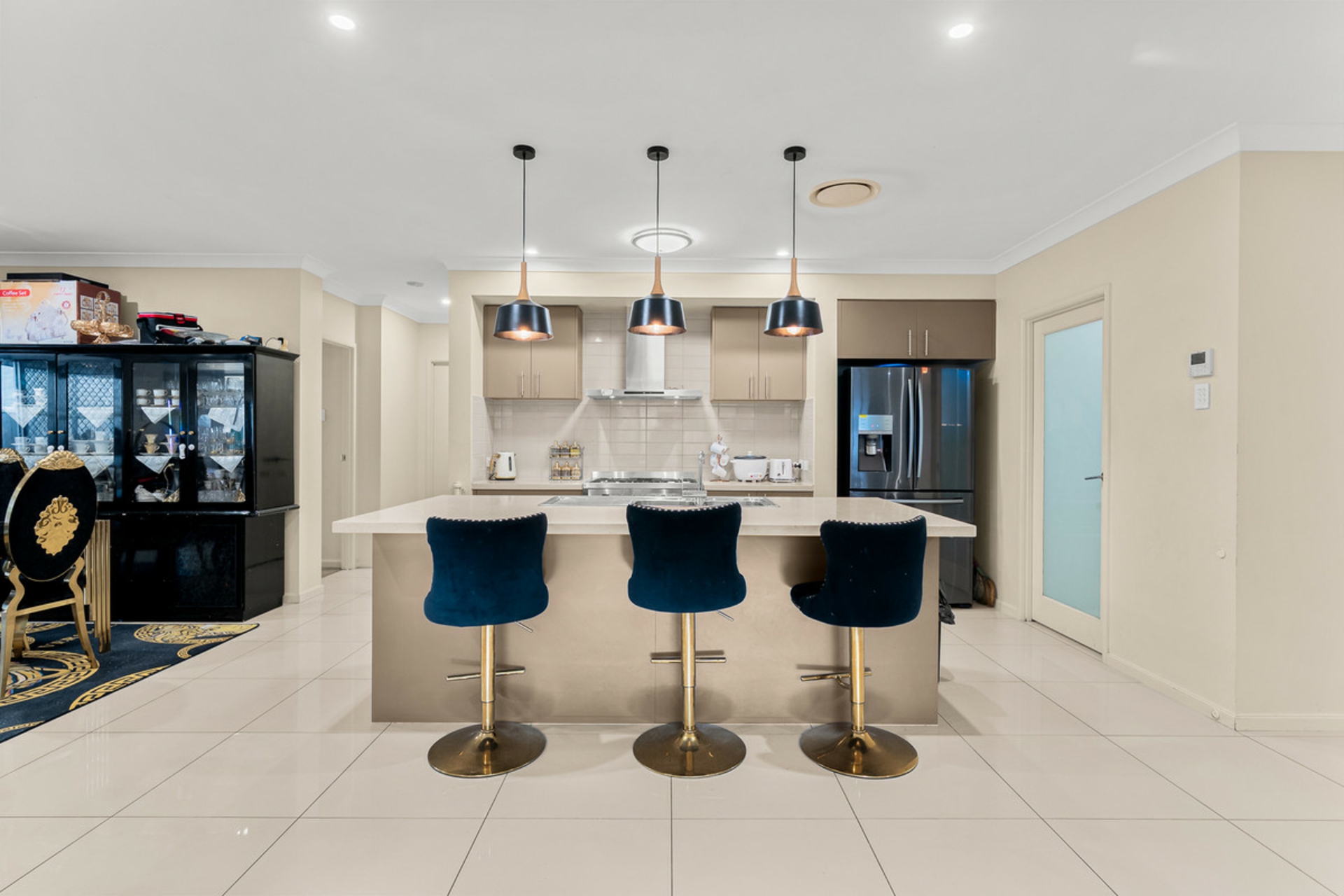 55 Pallara Avenue — photo 3 of 20