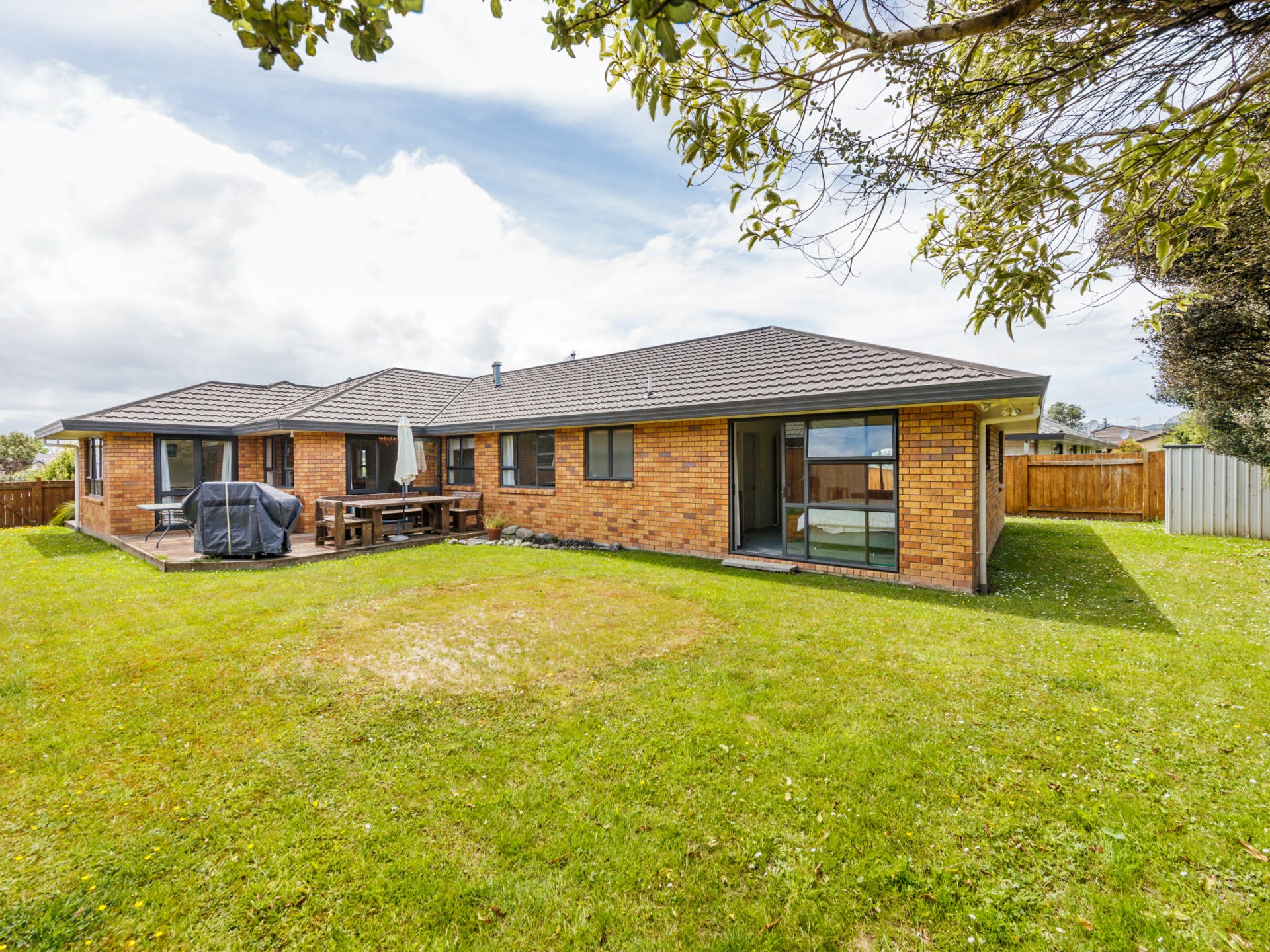 14 Woodgate Court, FITZHERBERT