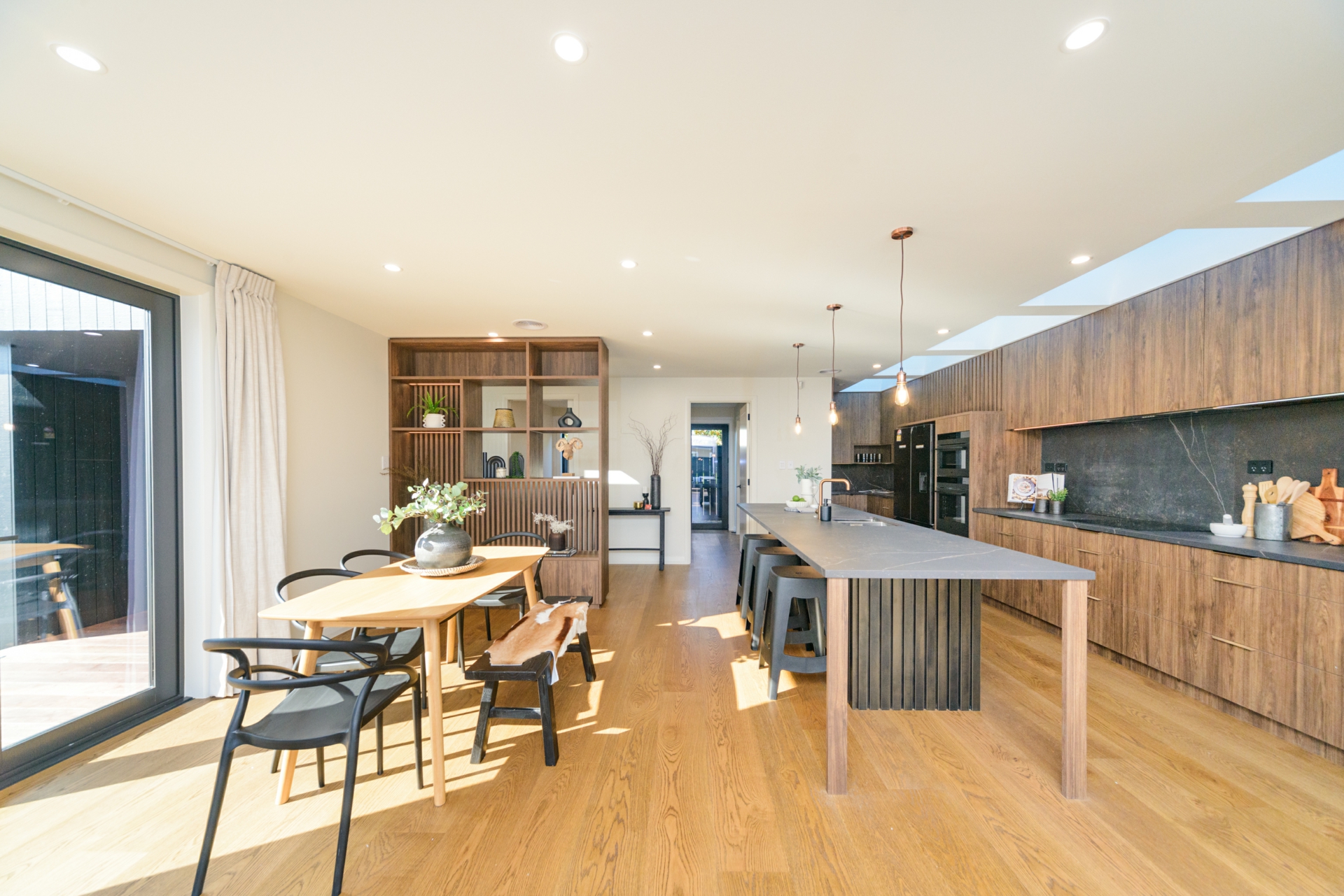 170A Park Road, WEST END