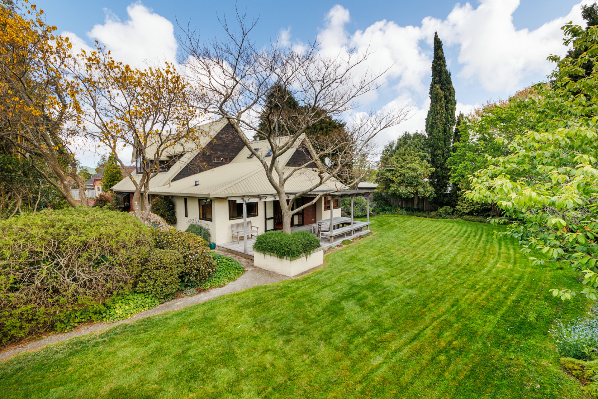 98 Russell Street, PALMERSTON NORTH