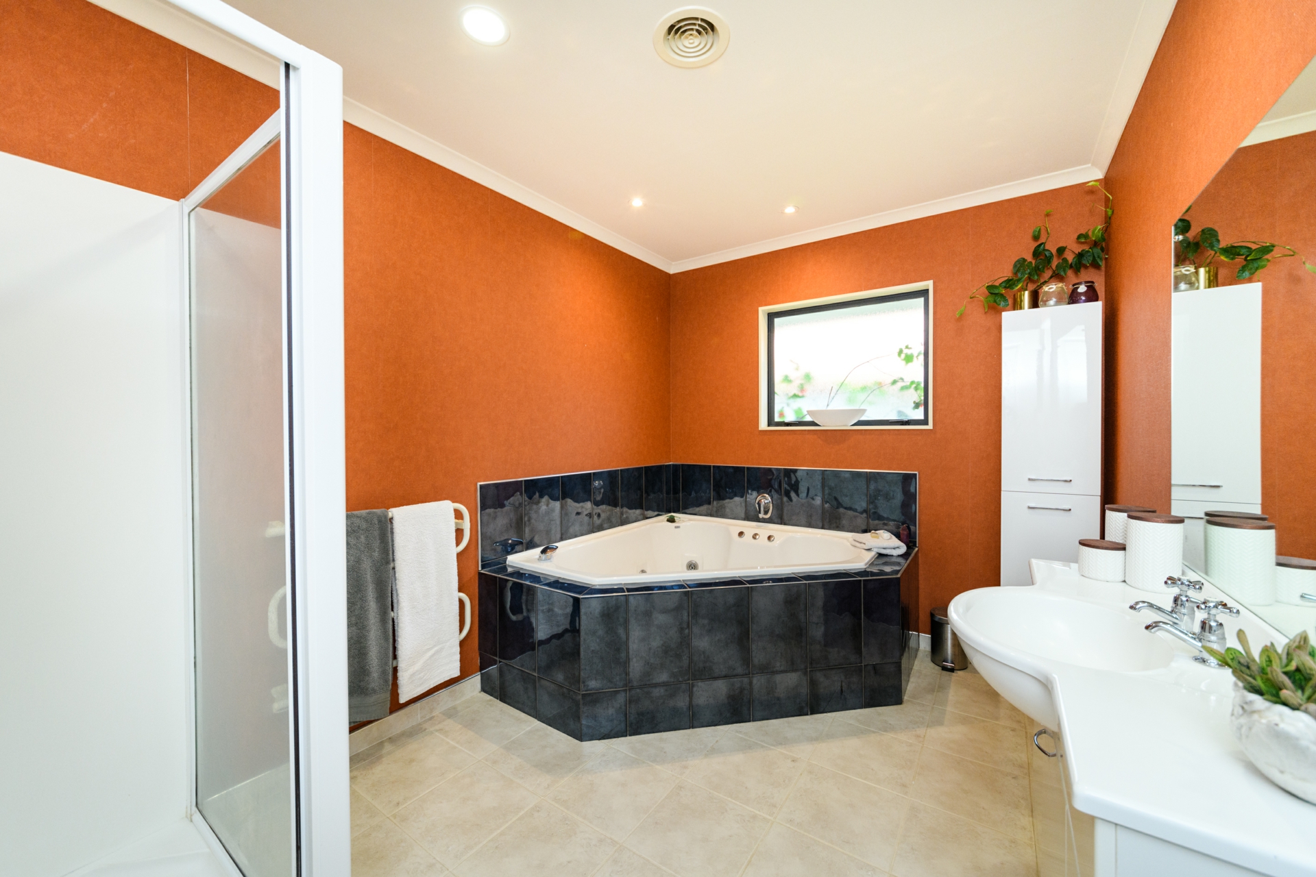 54 Roberts Line, KELVIN GROVE