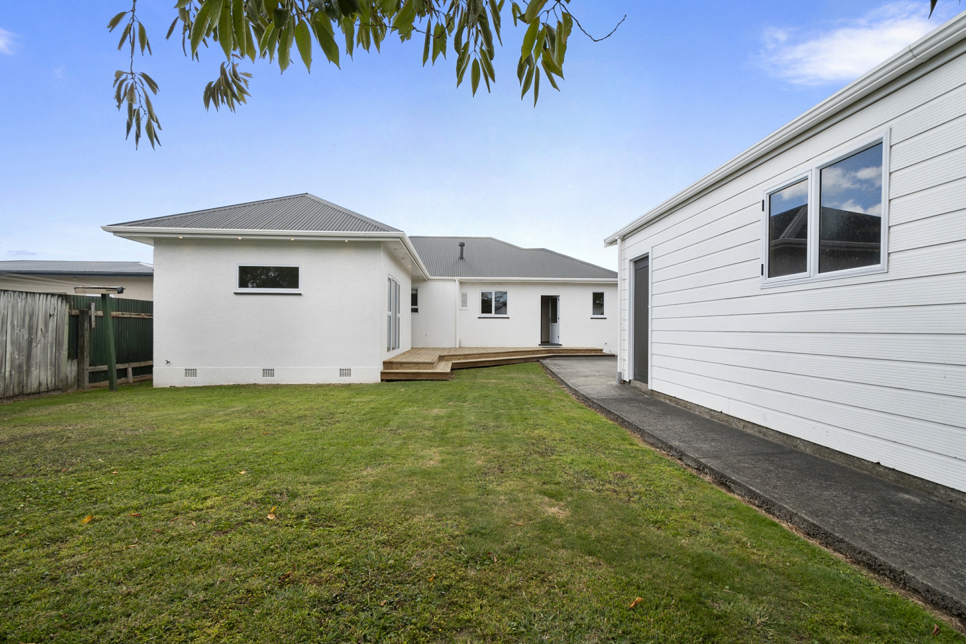 63 Guy Avenue, TAKARO