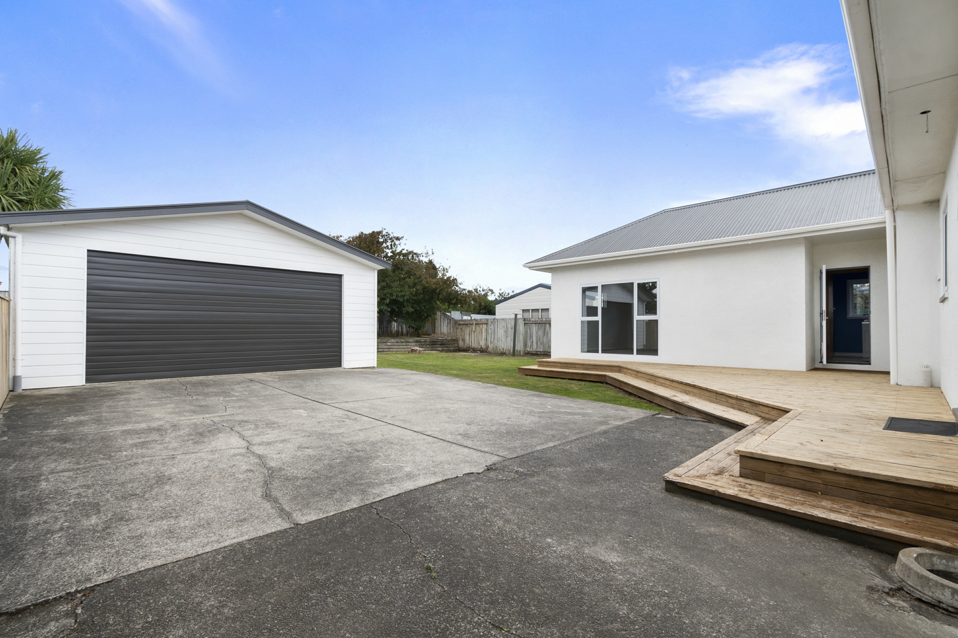 63 Guy Avenue, TAKARO