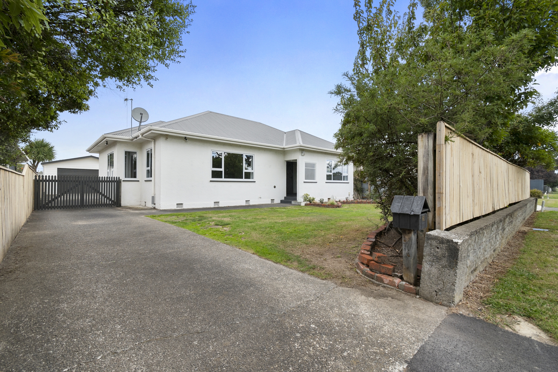 63 Guy Avenue, TAKARO