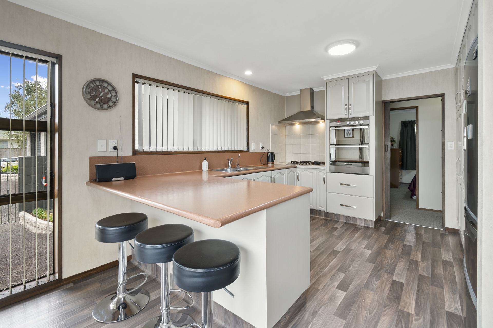 27 Humphries Place, AWAPUNI