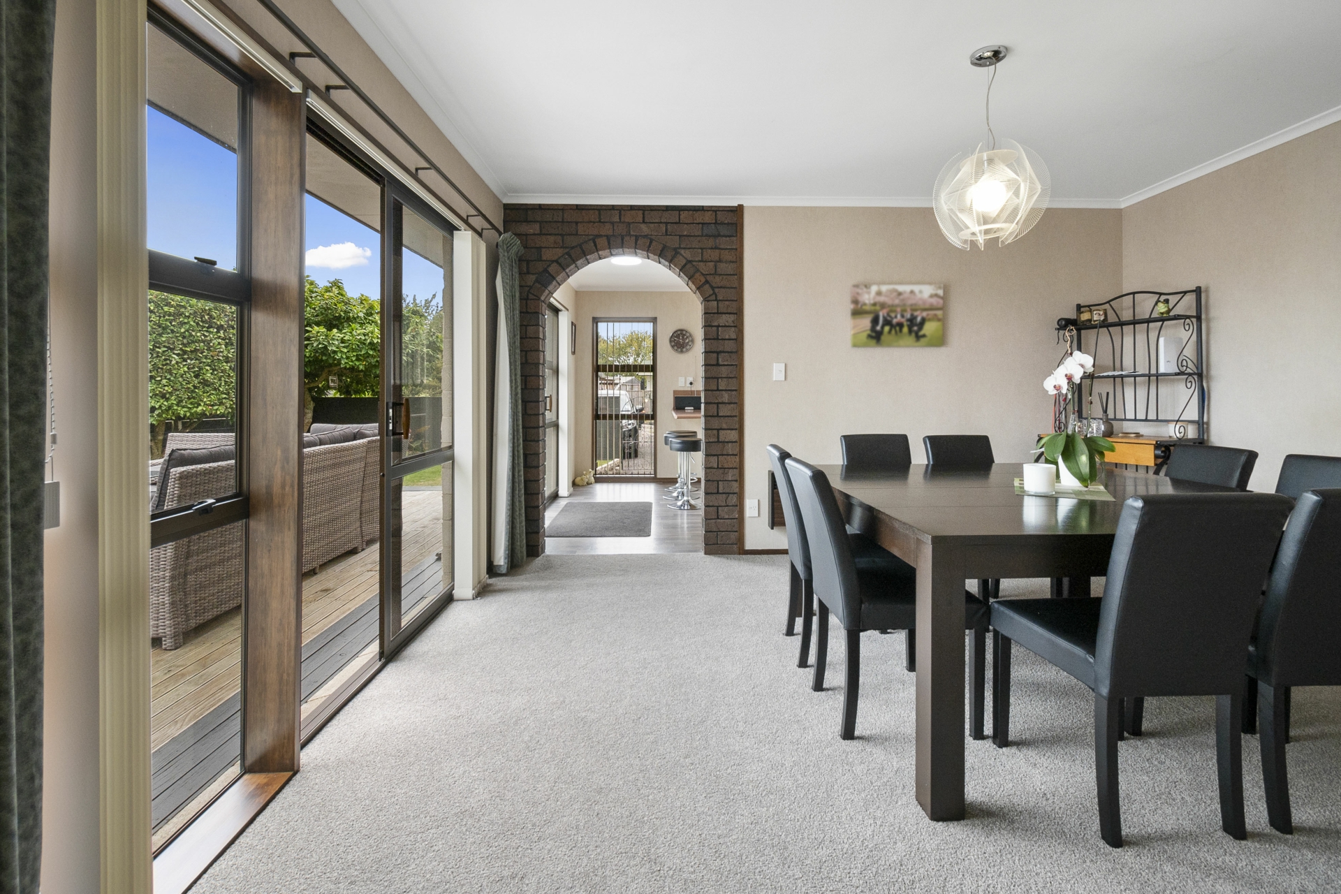 27 Humphries Place, AWAPUNI