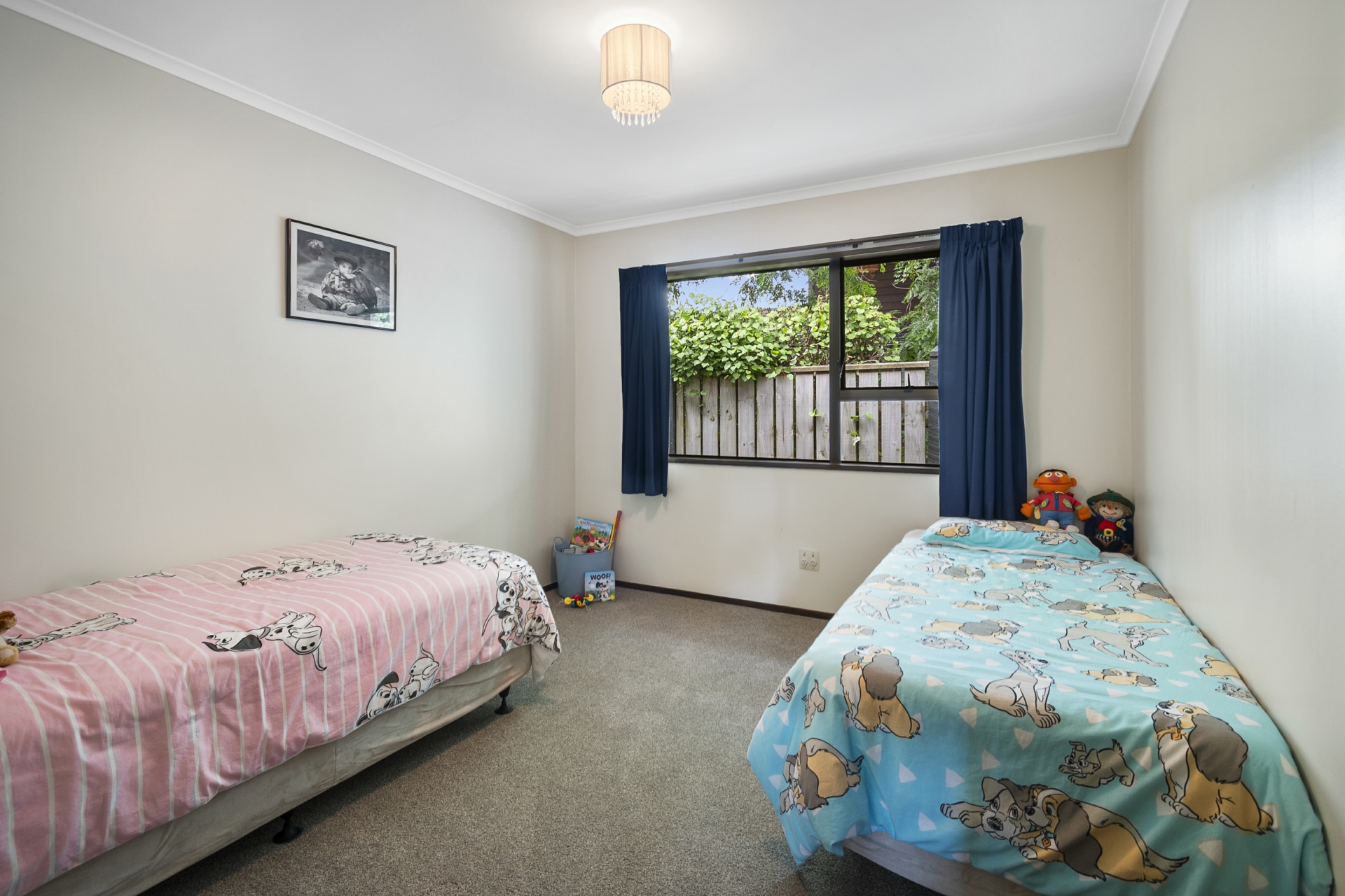 27 Humphries Place, AWAPUNI
