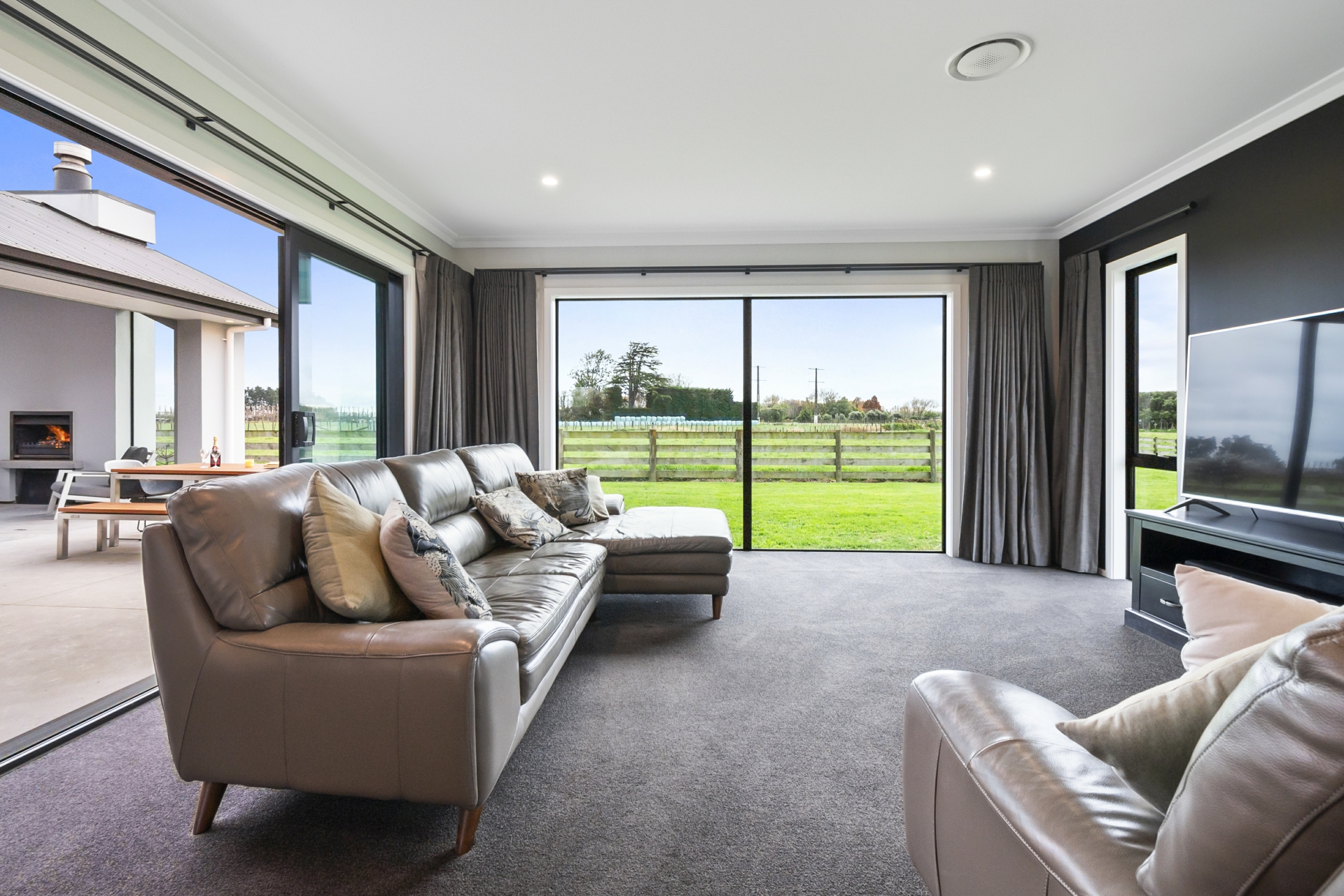 170 Shirriffs Road, AWAPUNI