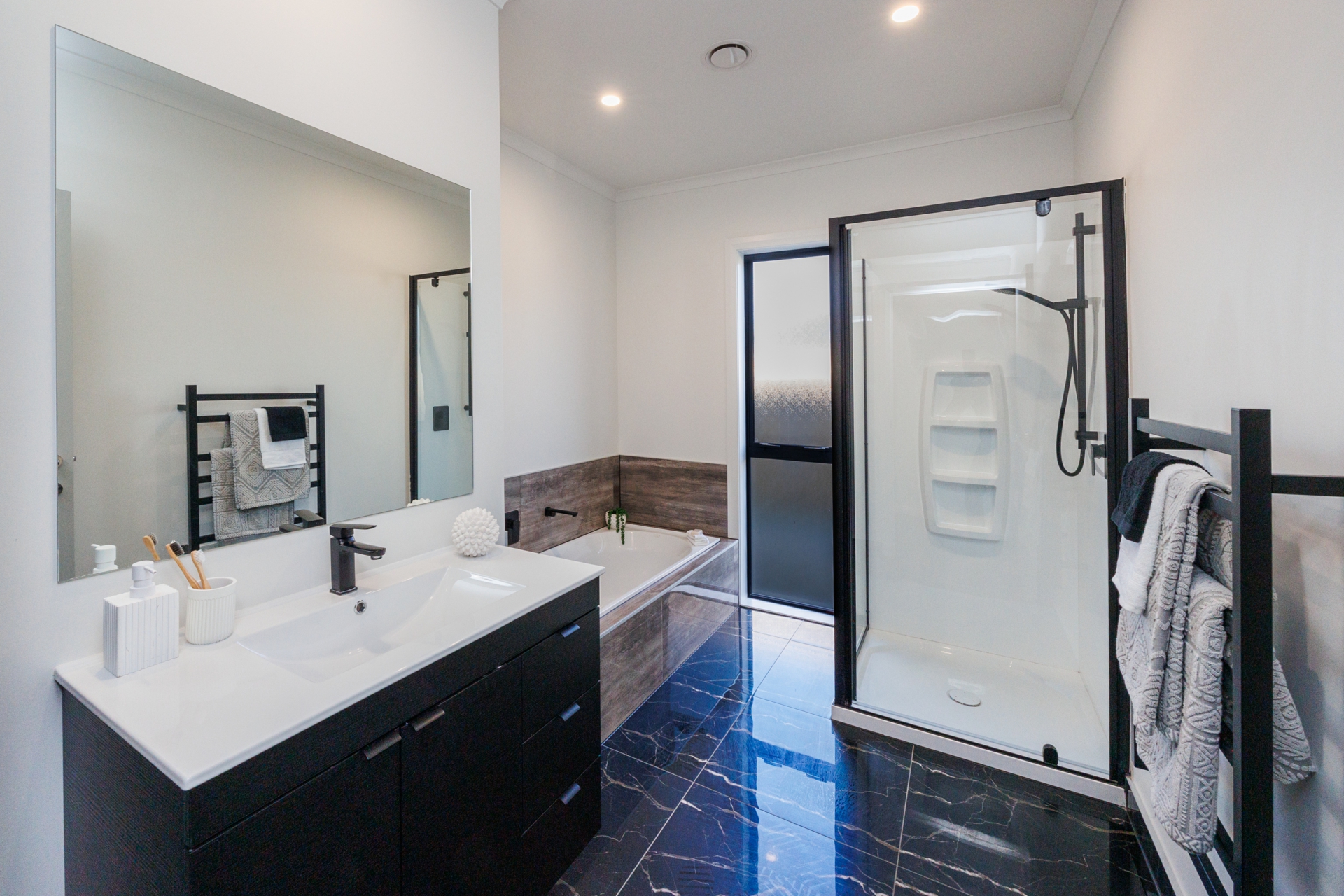 48 Sardinia Grove, FITZHERBERT