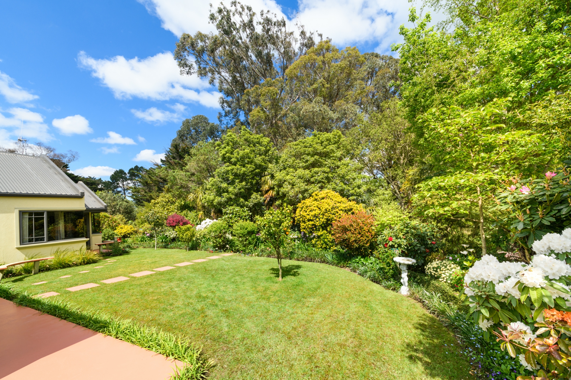 11 La Lena Grove, FITZHERBERT