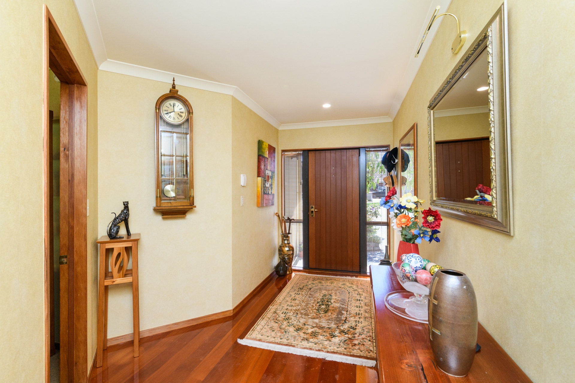 11 La Lena Grove, FITZHERBERT