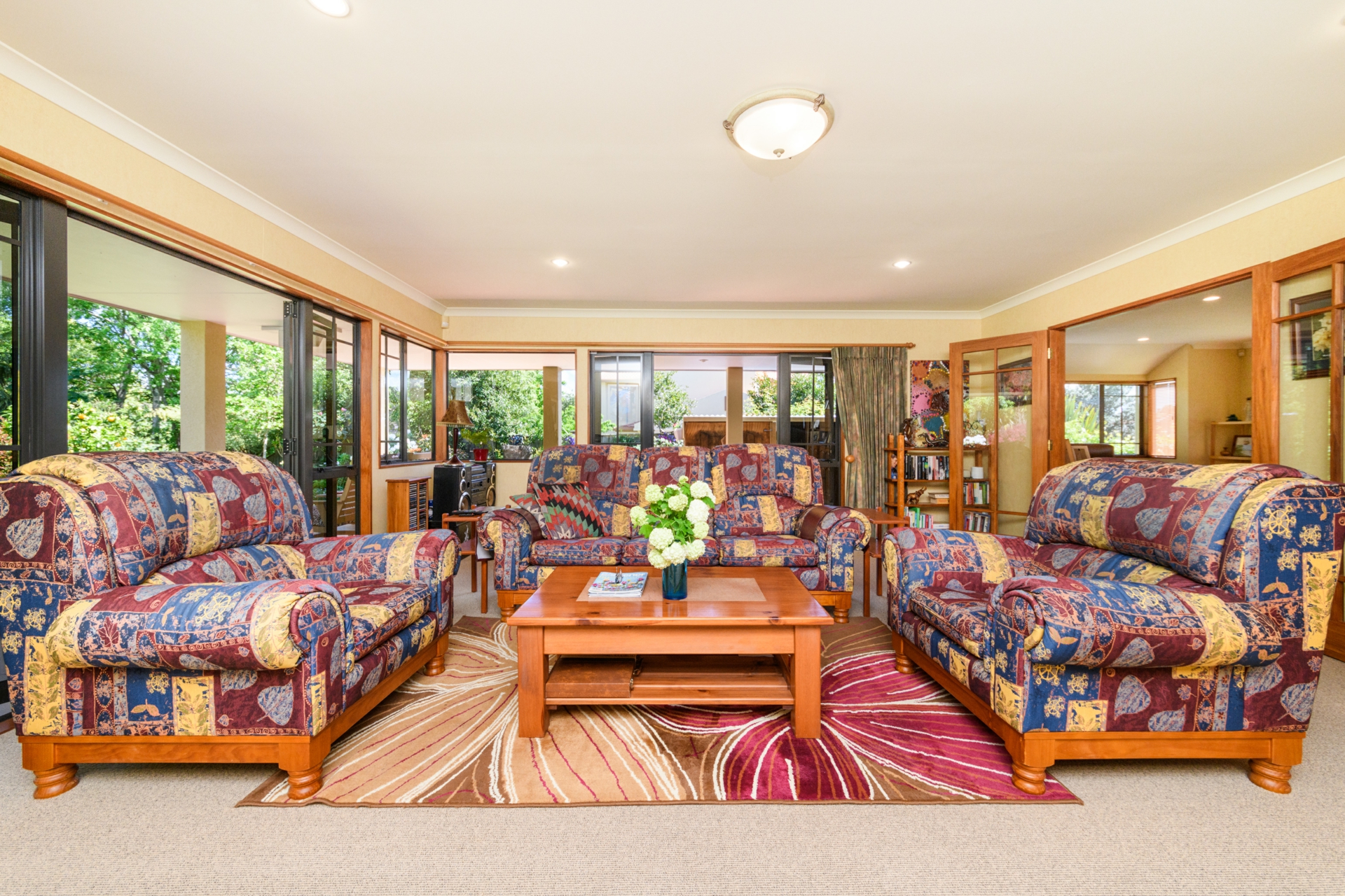 11 La Lena Grove, FITZHERBERT