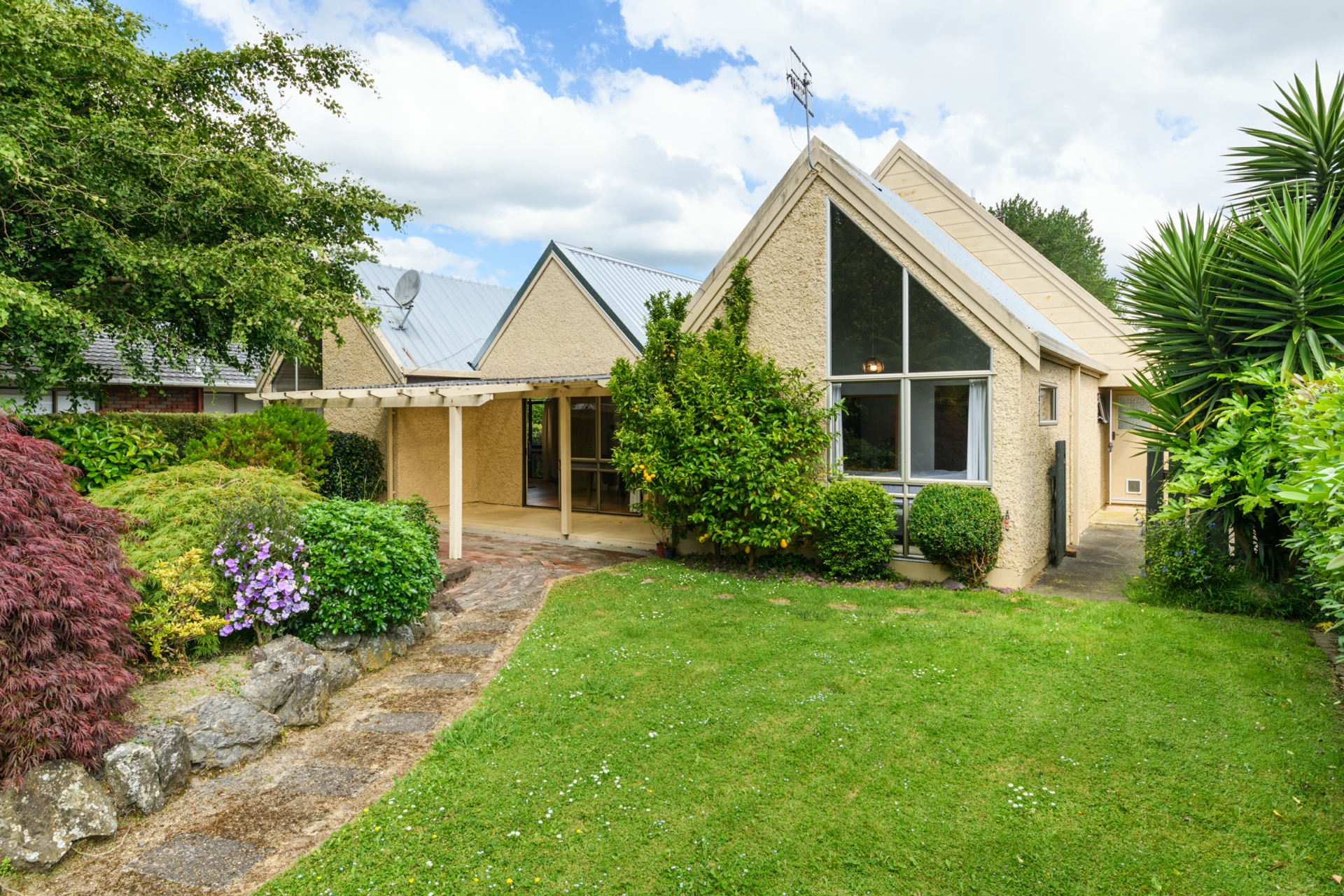 45 Buick Crescent, AWAPUNI