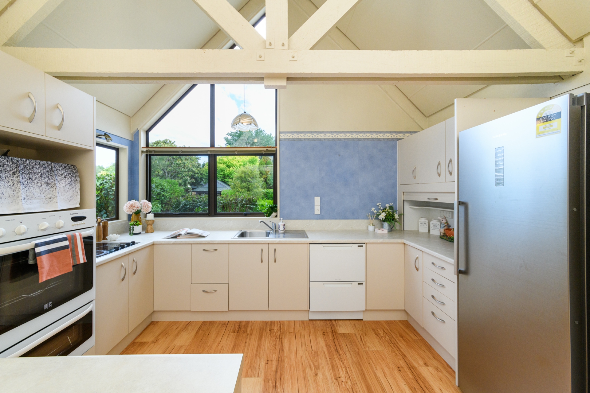 45 Buick Crescent, AWAPUNI