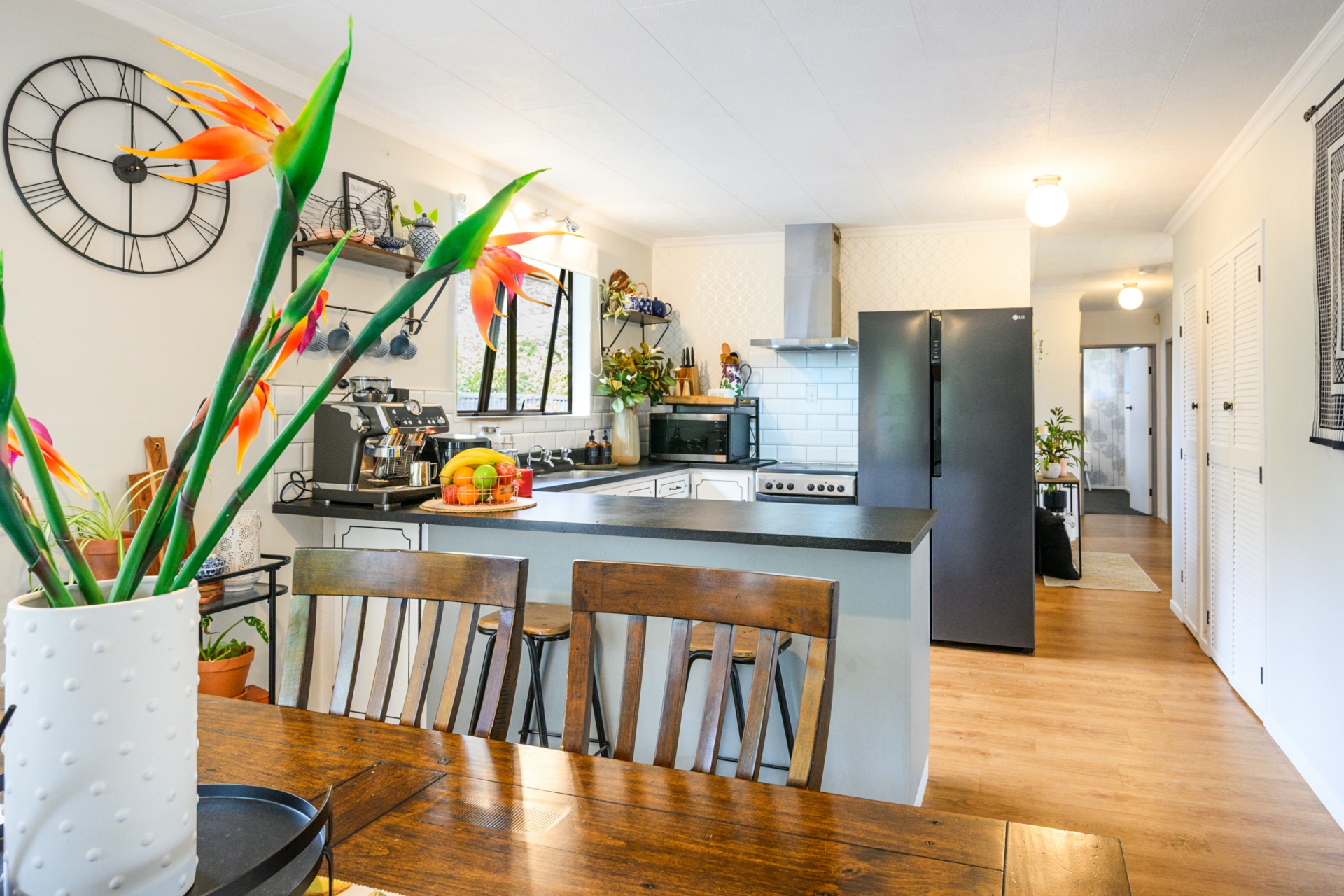 83 Shamrock Street, TAKARO