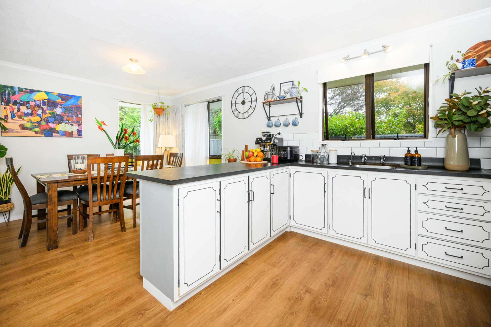 83 Shamrock Street, TAKARO