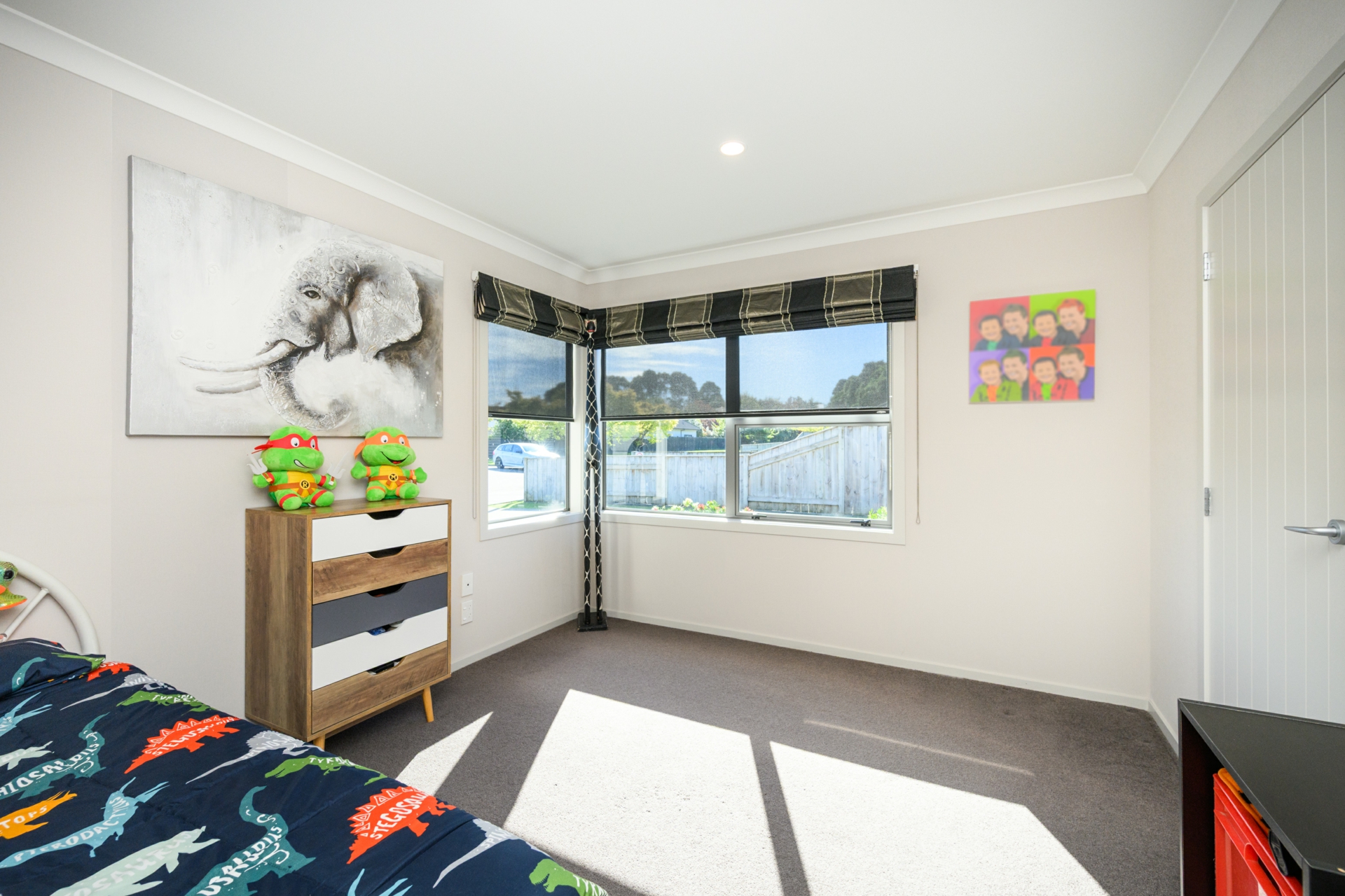 99 Schnell Drive, KELVIN GROVE