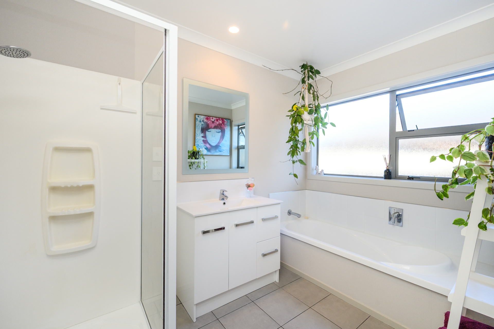 99 Schnell Drive, KELVIN GROVE