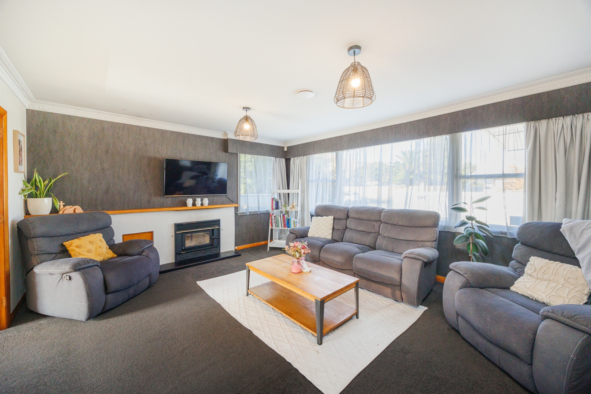 7 Liverpool Street, TAKARO