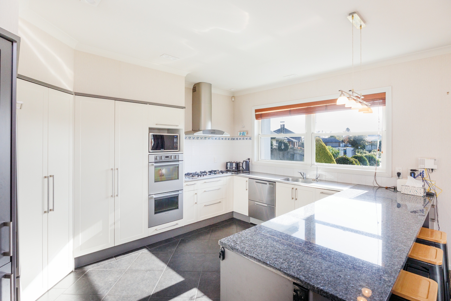 9 Murphy Court, HIGHBURY