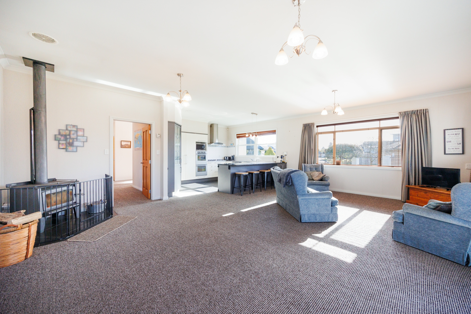 9 Murphy Court, HIGHBURY