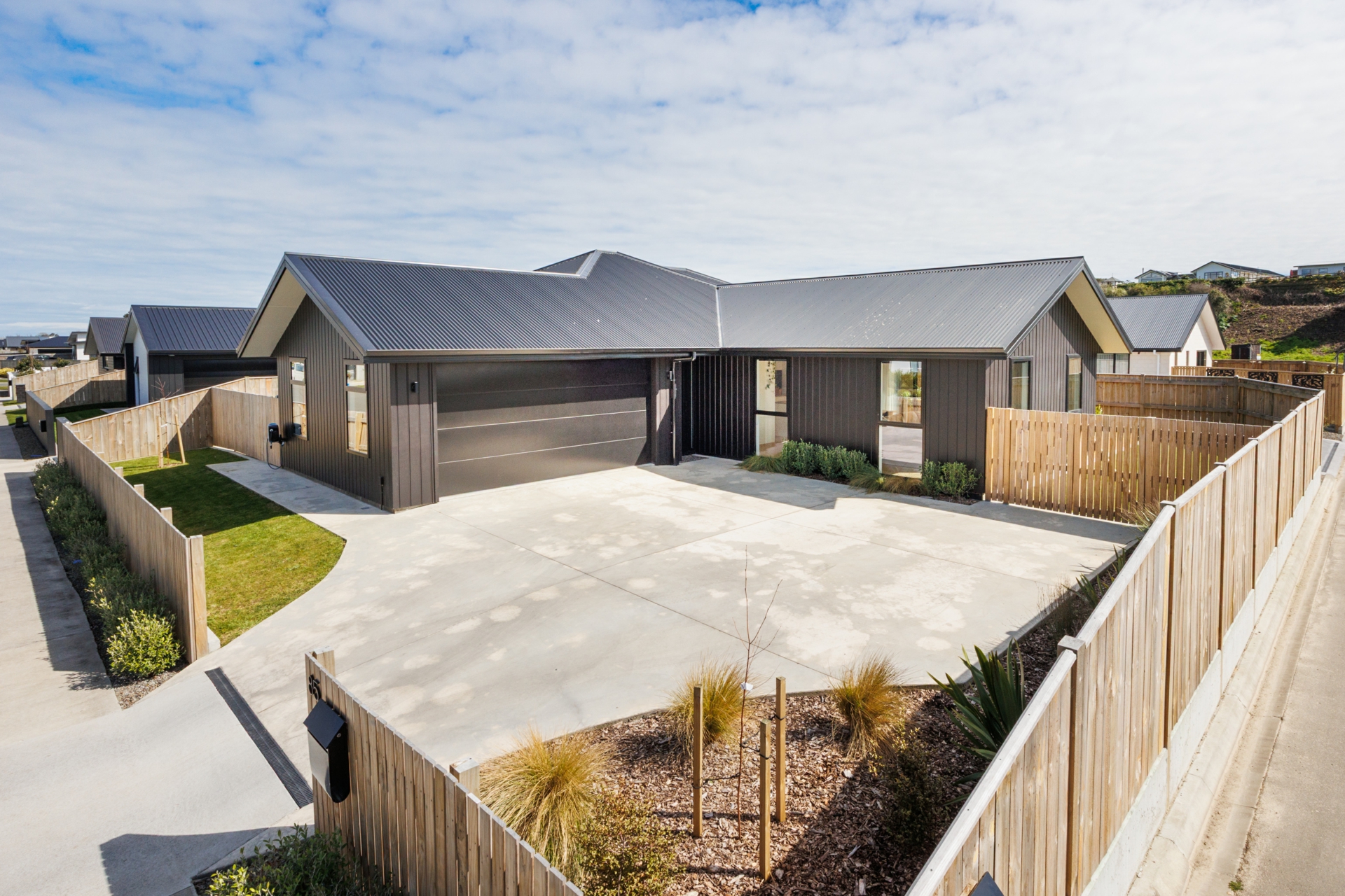 85 Freedom Drive, KELVIN GROVE