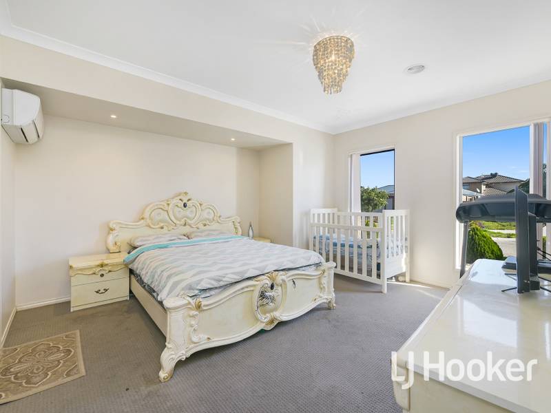 24 Stoneleigh Road, CRANBOURNE NORTH