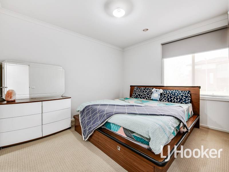 18 Portrait Place, CLYDE NORTH