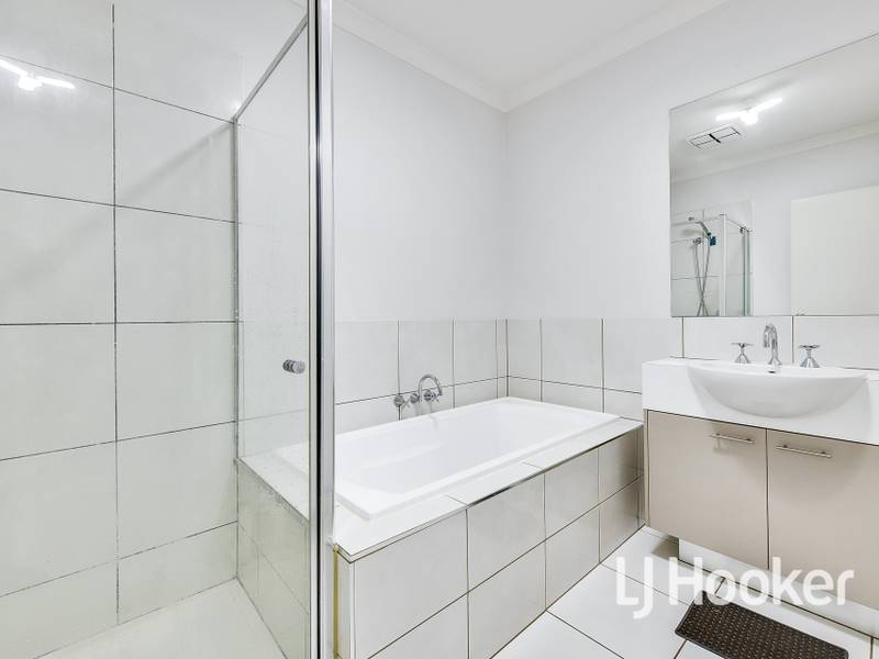 18 Portrait Place, CLYDE NORTH